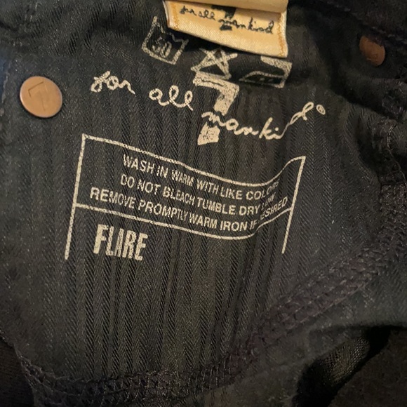 7 for all mankind velvet flare jeans - Picture 2 of 6